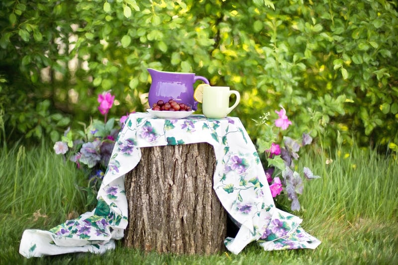 Garden Party Hosting